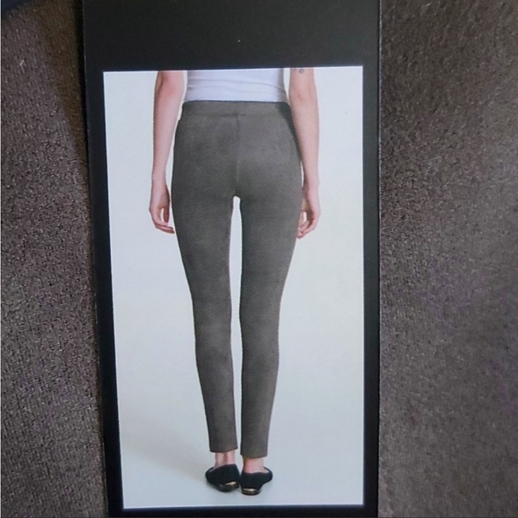 Andrew Marc Faux Suede Pull-On Pants Leggings Taupe - Picture 3 of 7
